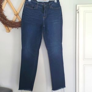 a.n.a size 8 straight leg jeans
